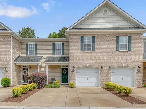 488 Fieldstone Glen Way, Virginia Beach, VA 23454