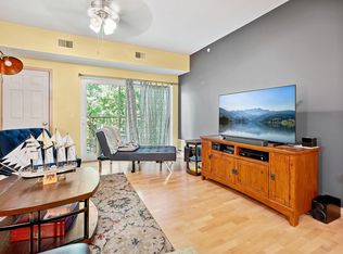1505 5th St N APT 303, Hopkins, MN 55305