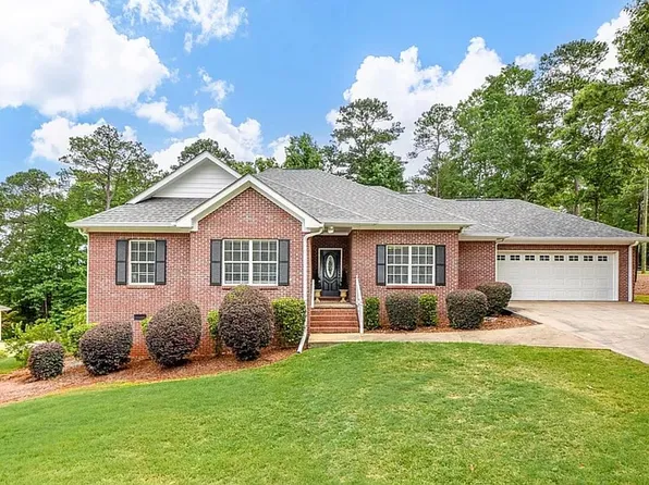 20 Pineview Ln, Dadeville, AL 36853