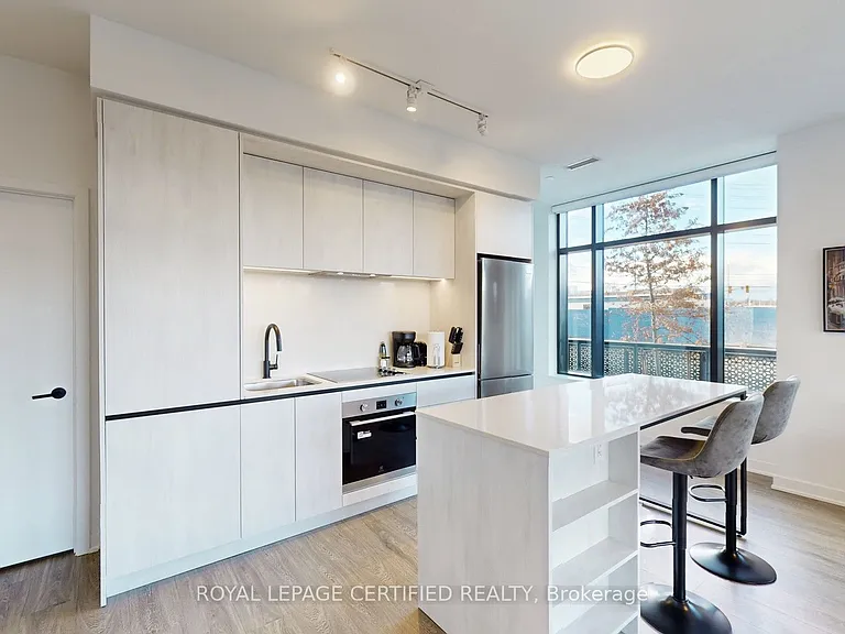 2495 Eglinton Ave W #205 — Photo 12