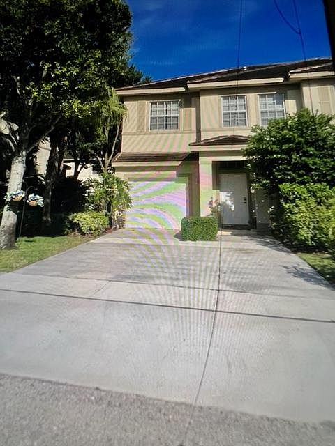 1st image of 216 Birch St #216