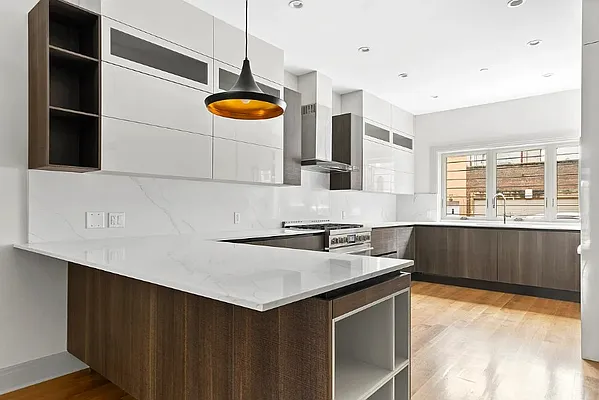 Rented by Costa Properties Group LLC | media 24