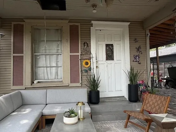 7019 Finn St, Houston, TX 77022