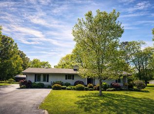 1736 Eagle Dr, Hixson, TN 37343