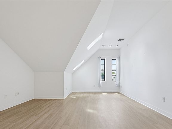 5th image of 72 Ashland St APT 408