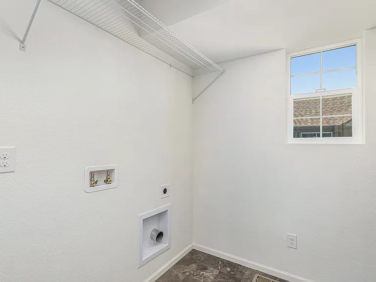 26126 E Byers Pl — Photo 18