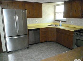 (Undisclosed Address), East Meadow, NY 11554