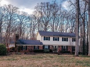 5213 Mountaincrest Dr, Knoxville, TN 37918