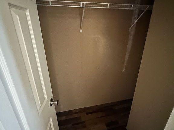 3rd image of 241 Andre Loop #12