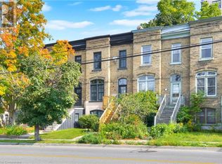 287 Courtland Ave E, Kitchener, ON N2G2V8