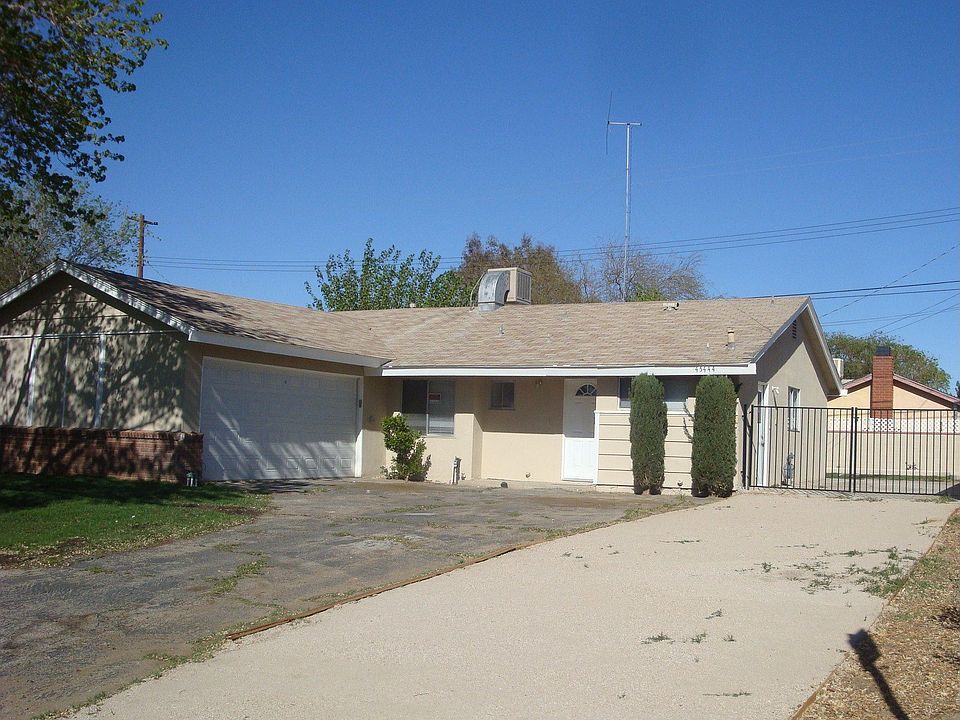 1st image of 45444 Gingham Ave