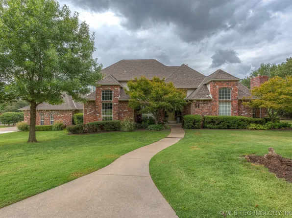 7140 Oak Fairway, Tulsa, OK 74131