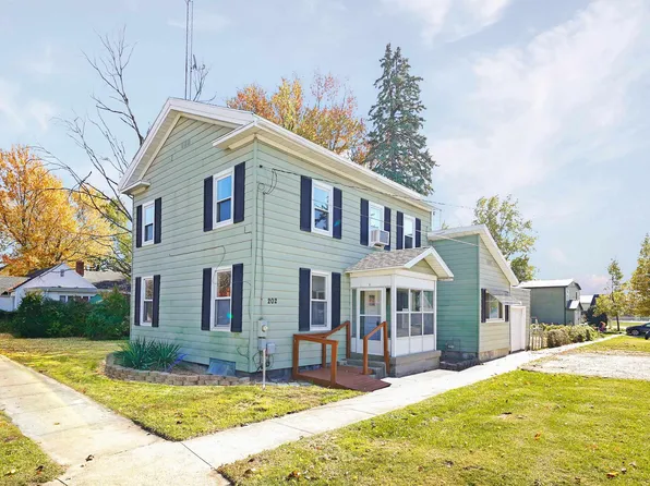 202 E Main St, Silver Lake, IN 46982