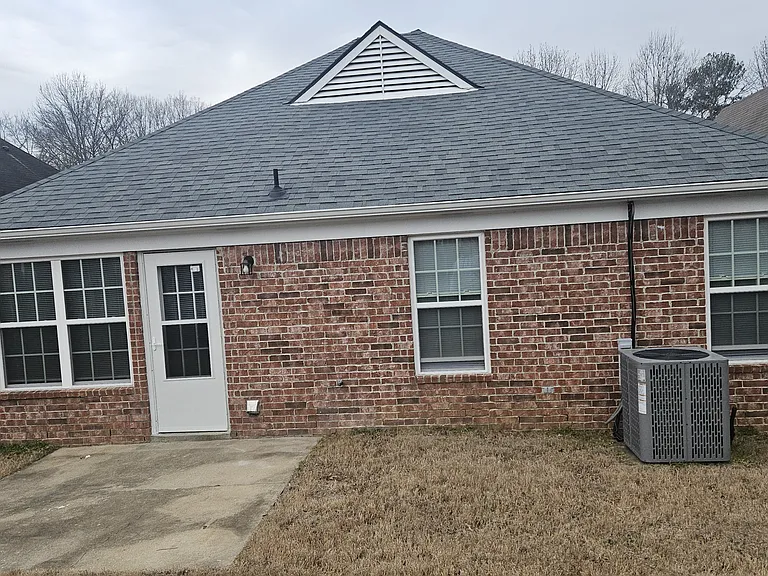 Larson rear storm door