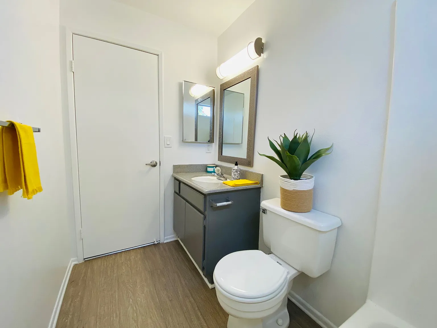 COUNTRY ORCHARD ESTATES — Photo 4
