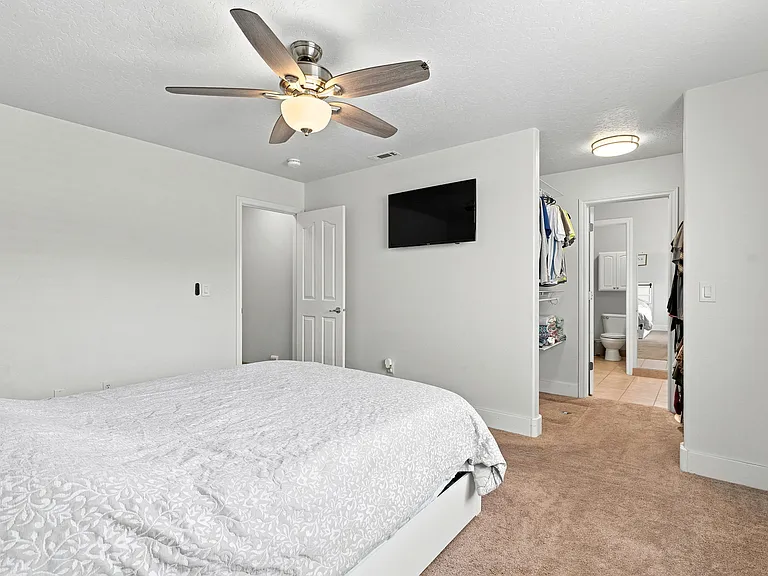 514 W Palmer Dr — Photo 17