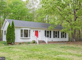 4040 Mountain View Ct, Locust Grove, VA 22508