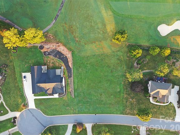 2nd image of 3611 Bermuda Dr NE