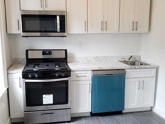 2nd image of 481 Eastern Pkwy APT 2A
