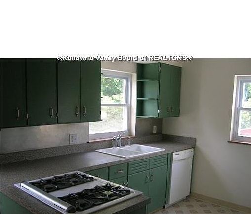 5th image of 1142 Lyndale Dr