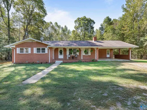 2226 Charity Ln, Hazel Green, AL 35750