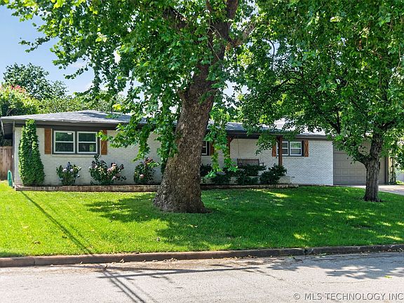 3rd image of 4150 E 42nd Pl