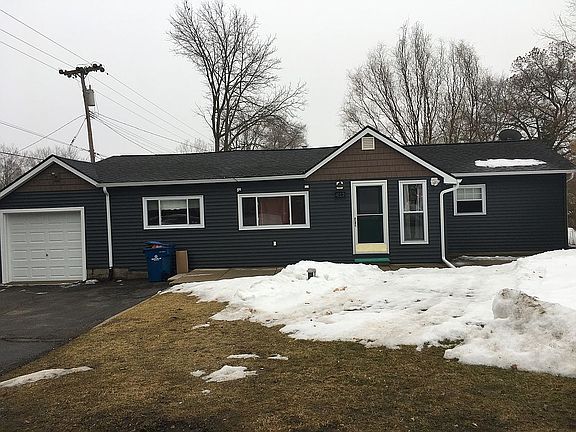 2nd image of 4112 Braidwood Dr