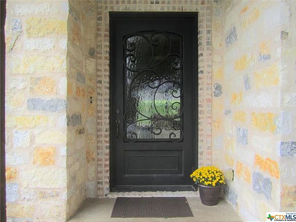 3rd image of 603 Cliff Dr