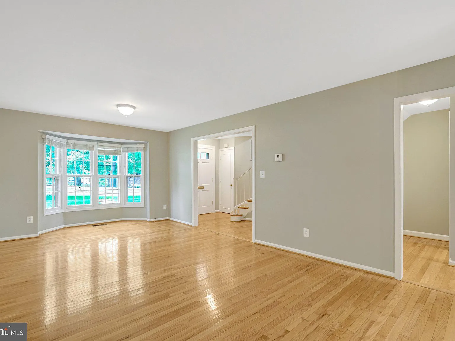 3 bed, 3.5 bath, 1794 sqft, $3,200 — Photo 4