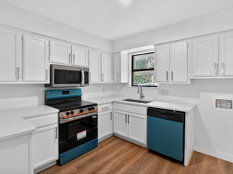 3041 W Sycamore Cir #3045 — Photo 7