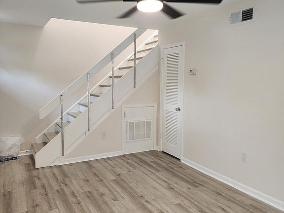 2nd image of 10 Poinsett Ave APT K