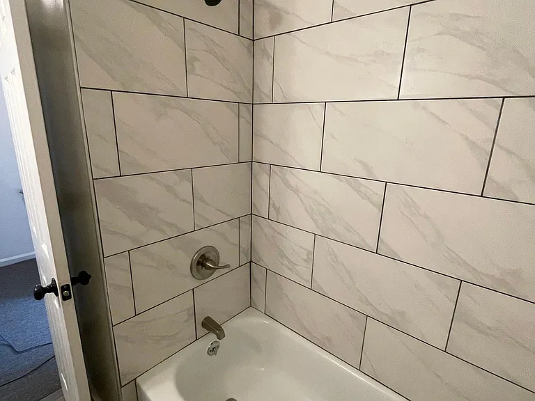 705 Suburban Ave SW — Photo 11
