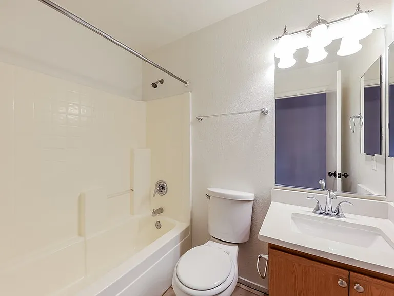 11535 W Windrose Ave — Photo 15