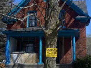 906 Ernst St, Cadillac, MI 49601