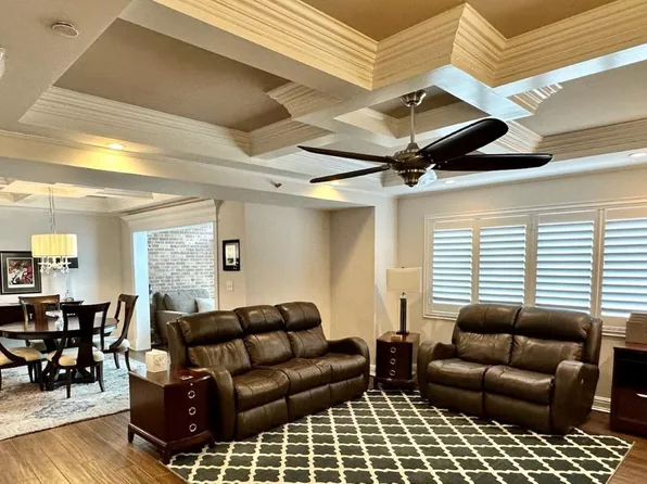 355 S Broadway Unit 203, Lexington, KY 40508