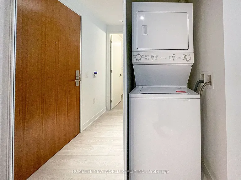 15 Queens Quay E #309 — Photo 12