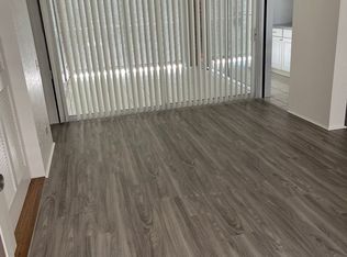 1226 Alexander St APT 802, Honolulu, HI 96826