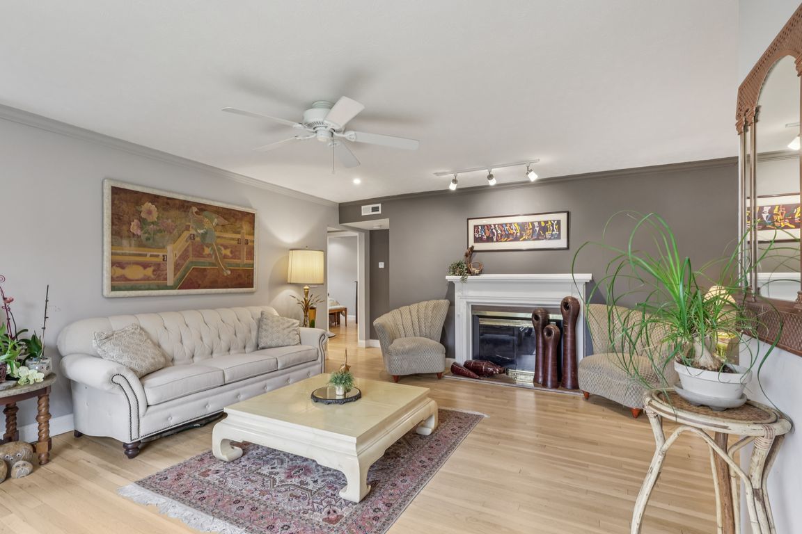 Wooster Rd-S1707-007.jpg