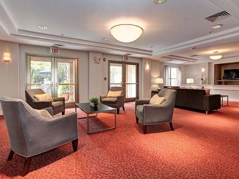 Strathmore Court at White Flint — Photo 13