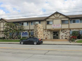 10236 Old River School Rd, Downey, CA 90241