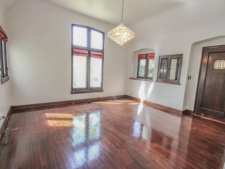 1600 Garfield Ave — Photo 7