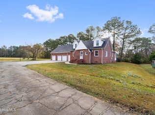 190 Huffmantown Rd, Richlands, NC 28574