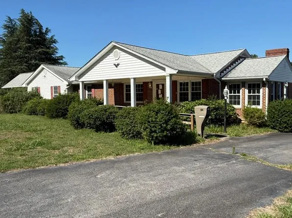 412 Ringgold Rd, Ringgold, VA 24586
