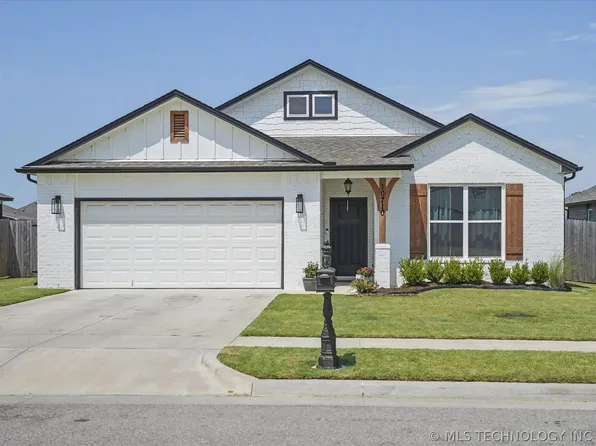 10710 N 121st East Ave, Owasso, OK 74055