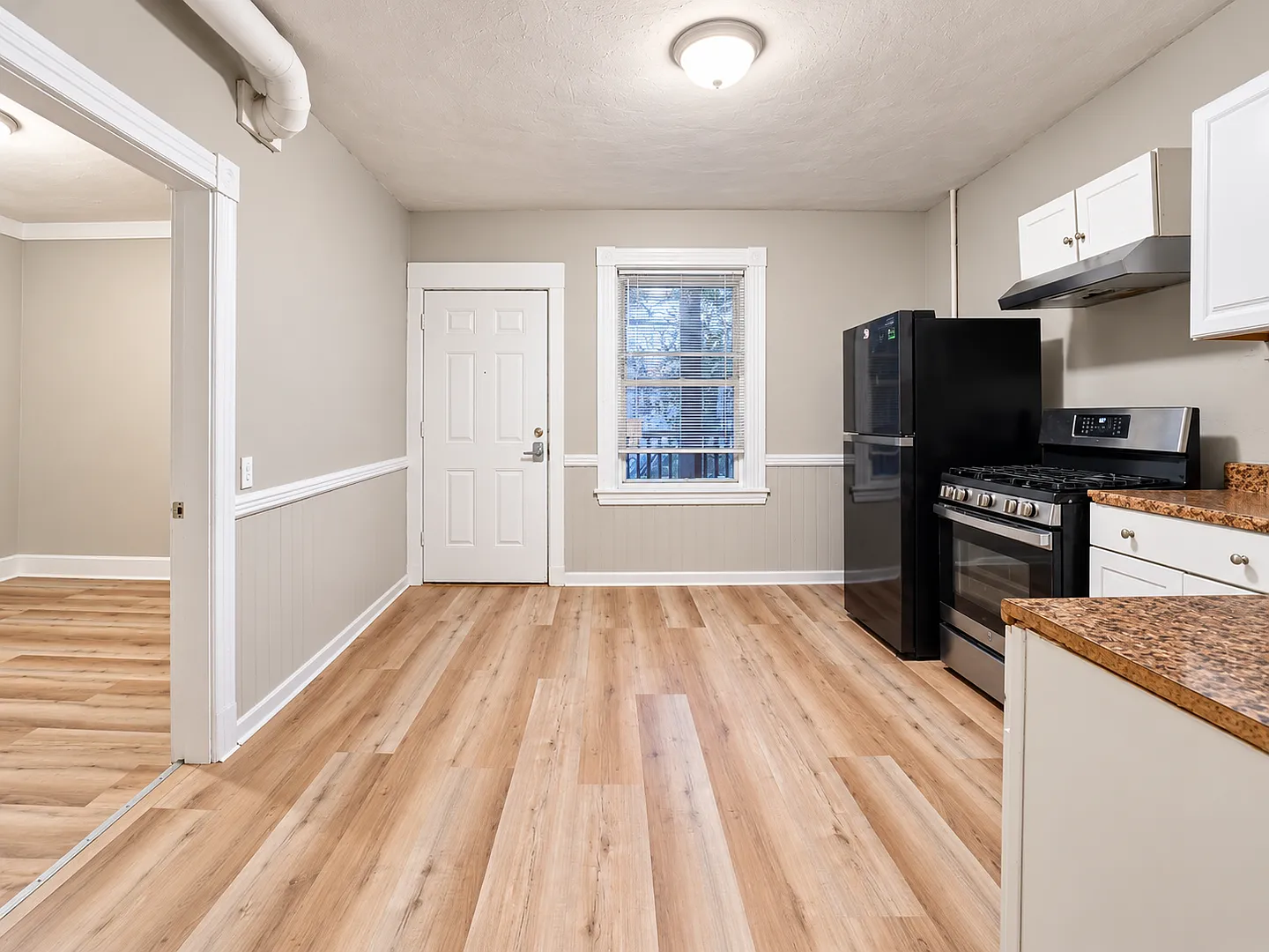 244 Pleasant St — Photo 3