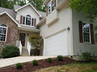 166 Markham Ln, Crossville, TN 38558