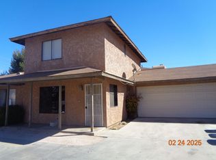 534-536 E Lancaster Blvd #B, Lancaster, CA