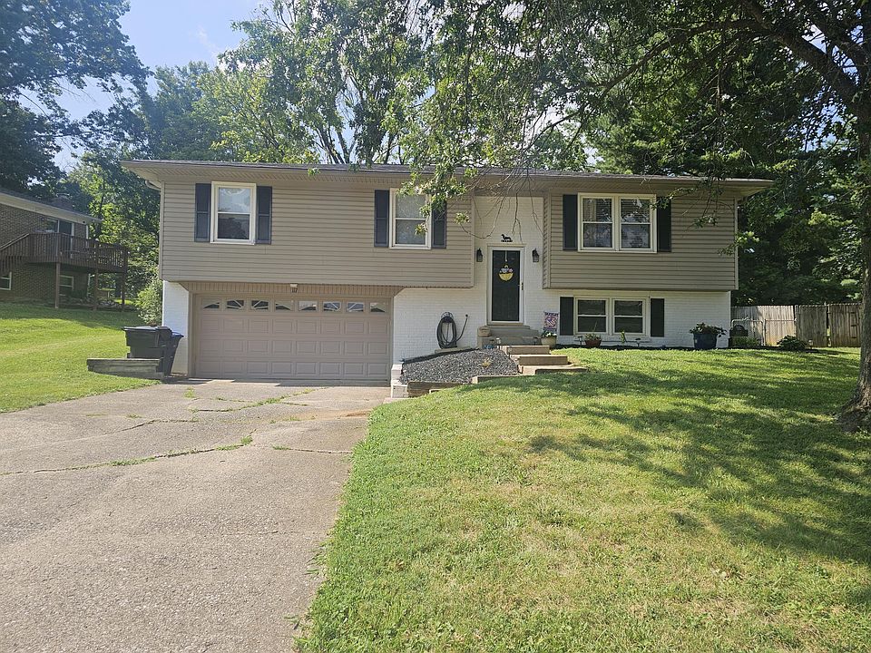 1st image of 117 Oakmont Ln