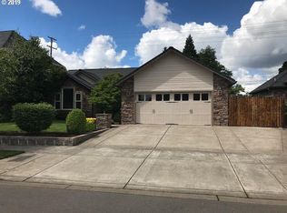 2674 Crowther Dr, Eugene, OR 97404