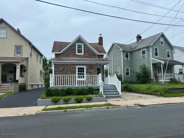 18 Lawnwood Ave, Newton Town, NJ 07860